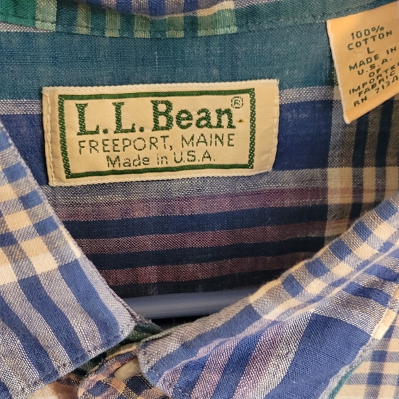 Vintage L.L. Bean Short Sleeve Button-Up Shirt - Picture 2 of 5